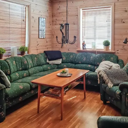 3 Bedroom Beautiful In Flekkeroy 펜션 Ytre Skålevik