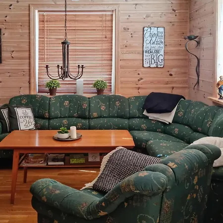 3 Bedroom Beautiful In Flekkeroy *